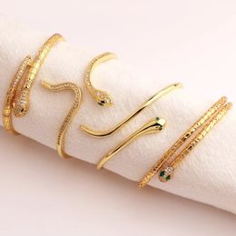 Bracelet Mix Style Top Qualité Cuivre Zircon Serpent Manchette Réglable Fête De Mariage Bijoux Chanceux Bohême Cadeau Pour Les Femmes 231219