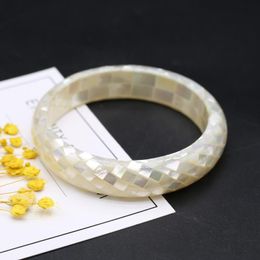 Bangle Natural Shell Bangles Stone Lattice Match Abalone Bracelet Bracelet Charmes pour bijoux Breadbangle Giftbangle