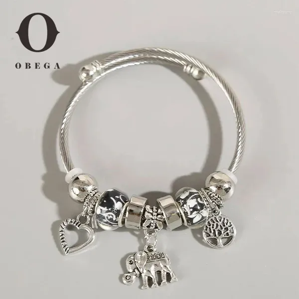 Bracelet bracelet de charme pendentif éléphant de coeur Obega pour femme