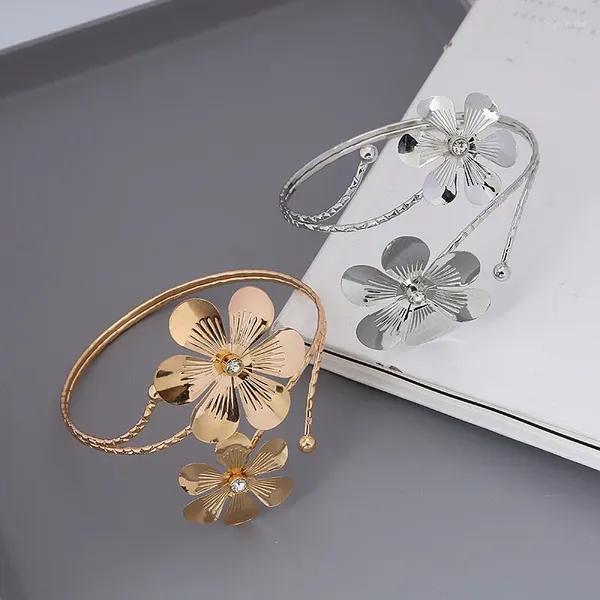 Bracelet ouvert Bracelet fleur papillon femmes filles produit or argent placage mode bijoux fête cadeau 2024 Style CB416