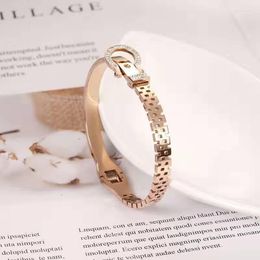 Bracelet OUFEI Bracelet en acier inoxydable pour femme manchette en or Rose 2023 mode bijoux accessoires simplicité ceinture Raym22