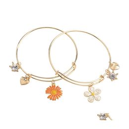 Bangle Verkoop Legering Metaal Uitbreidbare draadarmband voor vrouwen Hoge kwaliteit 65 mm Bloem Hart Charme Hanger Sieraden Geschenken 2021 Drop Deli Dhdje