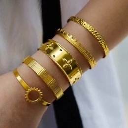 Bracelet bracelets en acier inoxydable pour femmes, manchette plaquée or de luxe, bijoux esthétiques, 231117