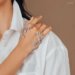 Bracelet bracelet de bracelet à manche à manche de feuille de feuilles pour femmes pour femmes bijoux de mariage en zircone cubique en zircone
