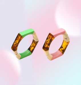 Bangle Usun Fashion kleurrijke geometrische hexagon dames039S armbanden bij de hand charmes hars armband voor meisjes van juwelier6675405