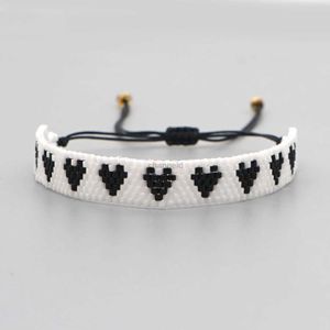 Bangle Vintage hip hop punk liefde hart armband Tsjechische etnische handgemaakte geometrische zwart witte ster armbanden voor paar vrouwen sieraden 240319