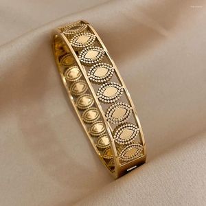Bangle Vintage Holle Ogen Armbanden Rvs Geometrie Armbanden Voor Vrouwen Goud Kleur Manchet Polsbandje Party Sieraden Geschenken