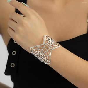 Brazalete Venta al por mayor Cool Punk Gothic Hollow Spider Web Brazaletes anchos Pulsera para mujer Joyería de Halloween