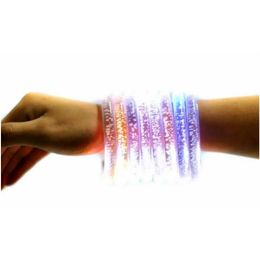 Bangle groothandel licht op speelgoed LED knipperende knipperende armband handring armbanden voor feestdecoratie schip druppel levering sieraden dhxhr