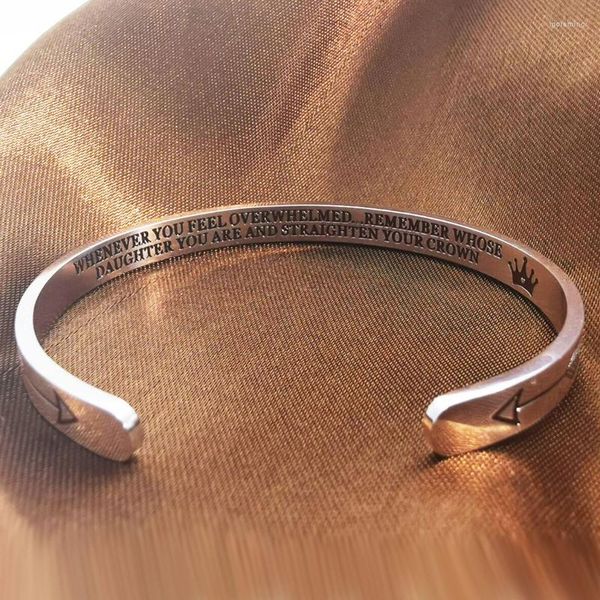 Bracelet Femme Bracelets Maman Cadeaux Personnalisés Pour Fille Inspiration Manchette Gravures Adolescentes Filles Cadeau D'anniversaire Bijoux R7RF