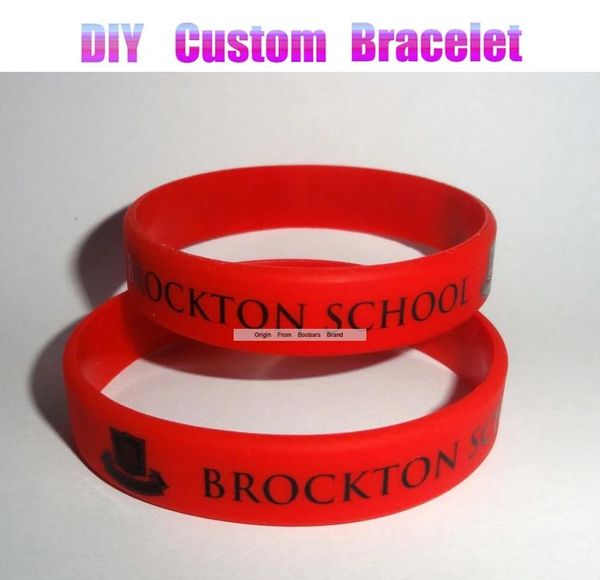 Pulseras de brazalete Pulsera de silicona de caucho rojo personalizada con logotipo de texto negro Serigrafía para regalo de fiesta de exposición