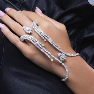 Bangle XSBody Rhinestone Linked Finger Bracelet Fashion Groothandel bruiloft sieraden 2023 Ring Bridesmeids Bride Gifts Party Cuff
