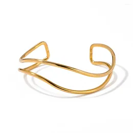 Brazalete Youthway 18K chapado en oro minimalista línea de acero inoxidable onda doble capa pulsera abierta encanto fecha fiesta joyería regalo para mujeres