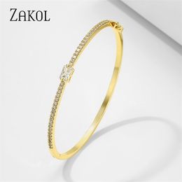 Bangle ZAKOL Wit Baguette Zirconia Crystal Cuff Bangle Armband voor Elegante Vrouwen Lady Fashion CZ Sieraden Lover Gift BP2213 221024