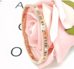 Pulseiras pulseiras de cobre branco com algarismos romanos com platina banhada a ouro rosa e anel ol simples de seis diamantes 6781277