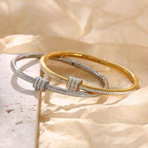 Braceletas de brazaletes con joyas de diseñador de diamantes de todo el cielo joyas de moda y versátiles269v