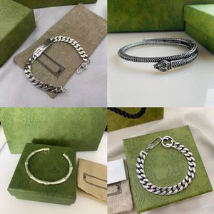 Bracelets Classique Designer Titane Acier Manchette Mode Bracelet Crâne Serpent Bracelet Femmes Hommes Cool Femmes Hommes Argent Bracelets Bijoux Cadeau 1 s