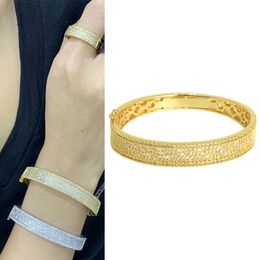 Bracelets pour femmes CZ Zircon Bracelet en cristal complet Design plaqué or sur manchette en cuivre mode cadeau de noël femme bijoux indiens filles amis style coréen