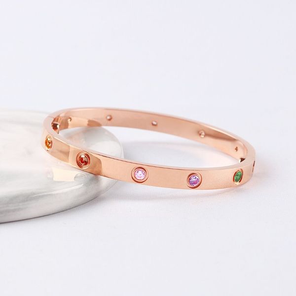 Bracelets pour femmes hommes or Rose Sier 10 Cz diamant coloré titane acier vis Designer Bracelets de mode Ban279p