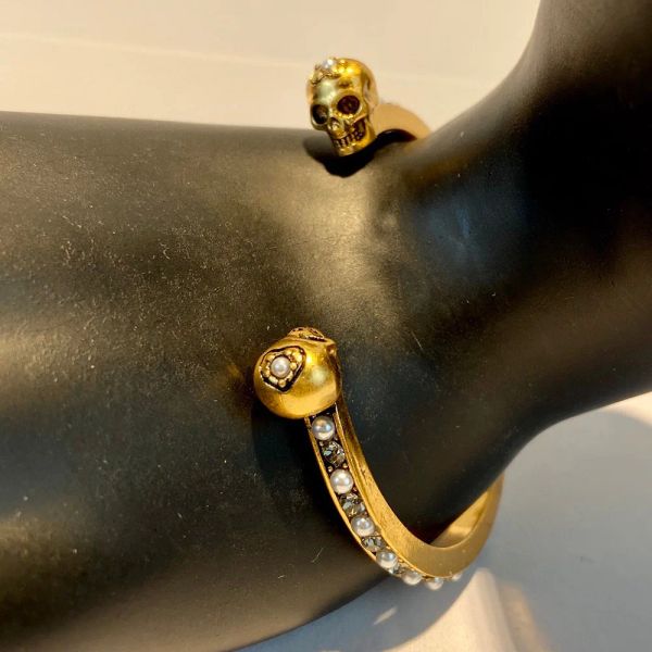 Brazaletes de lujo a estrenar, moda, estética decadente, brazalete con calavera, brazalete único Vintage de Color dorado, joyería Punk para regalo de mujer