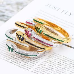 Bracelets Tête de Serpent Bracelet Ouvert Chaîne Personnalisée De Luxe Vintage Designer pour Femmes Bijoux En Cristal Émeraude Mariée Cadeau De Fête De Mariage