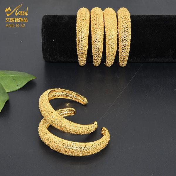 Brazaletes con dijes de diseñador Pulseras Joyas 18K Oro Chica Cobre Lujo Dubai Puro Africano Turco Boda Brazalete