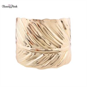 BANNY roze dikke legering blad armband voor vrouwen grote metalen opening armband fashion hand sieraden pulseras bijoux Q0719