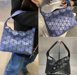 bao designer Isseyss tote Miyake tas Nieuwe Japanse Mitsubishi Alva Geometrische Lingge Eén schouder onderarm Damestas Premium leer Casual