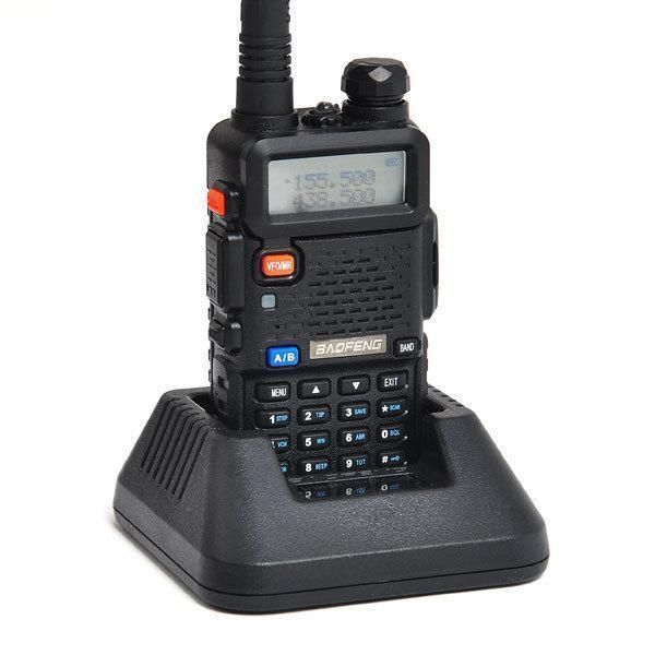 BaoFeng UV5R UV5R talkie-walkie double bande émetteur-récepteur radio bidirectionnel avec écouteur sans batterie 1800mAH