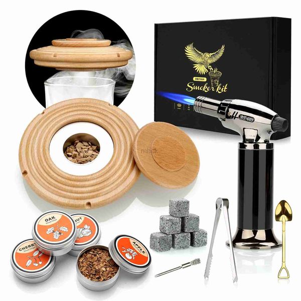 Bar Tools Kit de fumeurs de cocktails avec torche 4 copeaux de bois Whisky Stones Spoon Ice Tong Smoker Accessoires sans butane pour barman 240322