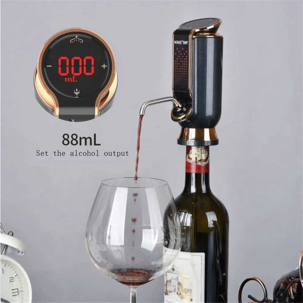 Herramientas de bar Decantador eléctrico de vino tinto Carga USB Aireador de vino rápido automático Vacío Mantenimiento fresco 10 días Dispensador de whisky Sidra Vertedor de vino 24322