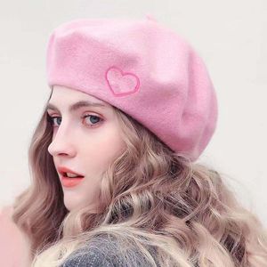 Barbie rose amour béret laine peintre chapeau automne hiver dame tempérament de laine partout dans le chapeau marée broderie