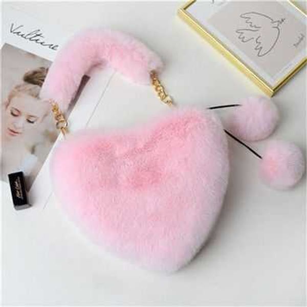 Barbiecoress 21 net Red Imitation Rex Rabbit Plush sac à main femme en forme de coeur Plush love chaîne portable automne et hiver sac cosmétique coeur de pêche 230802