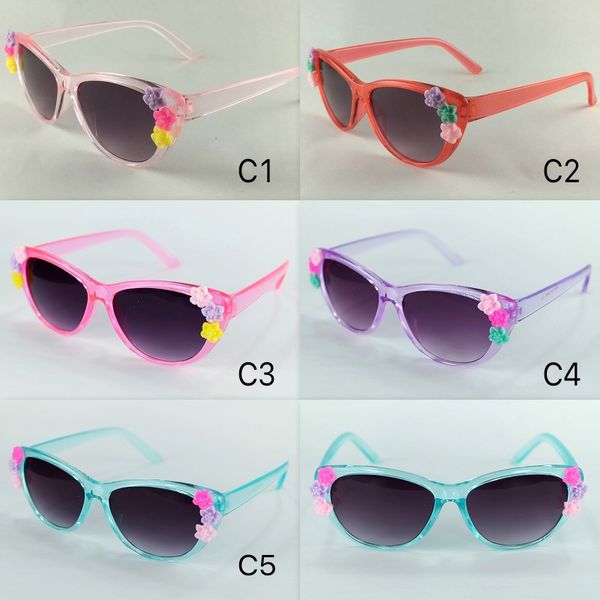 Baroque Cat Eye Kids Lunettes de soleil avec des enfants de fleurs verres filles jolies couleurs de lunettes de nuance en gros