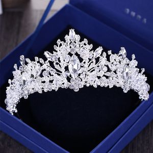 Barroco Lujo Rhinestone Beads Corazón Nupcial Tiara Corona Plata Cristal Diadema Velo Tiaras Accesorios para el cabello de la boda Tocados C19022201