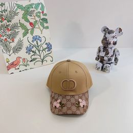 Berretto da baseball designer cappelli cappello di lusso fiori ricamo design temperamento cento prendere sport stile baseballcaps moda cappello casual regalo molto buono