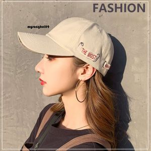 Cap de baseball Version coréenne Versatile Femme Duckbill Street Men's Ins Baseball Hat, célébrité Internet, Tendance d'automne