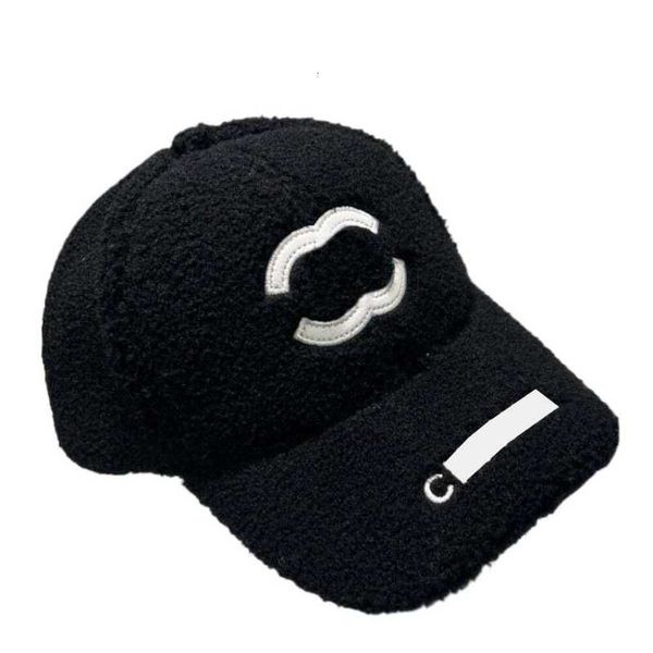 Casquettes de baseball Chapeau d'hiver Casquette de laine pour femme homme fausse fourrure designer avec lettres noir blanc rose G7SZ