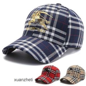 Baseball Sports Hat B Hat décontracté Chapeaux de football Burbrys Baseball Girl Summer CAP CAP CHAPEL