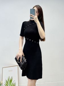 Basic Casual Dresse New m-aje fil noir ceinture boucle slim fit robe à manches courtes pour les femmes