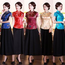 Robes décontractées de base 16 couleurs vêtements chinois traditionnels pour femmes haut satin rétro à manches courtes Qipao Vintage soirée Cheongsam robe Costumes S 4XL 230911