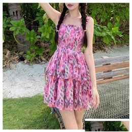 Basic Casual Dresses 2024 Fashion Summer Print Geplooide mini -jurk voor dames riemen zonsondergang ruches floral party cake dames drop deliv dhpzww