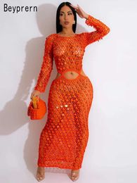 Basis Casual jurken Beyprerns Nieuwe mode Moeder van Pearl Crochet Womens Summer Hollow Sequin Beach Dress Vacation Set Q240430