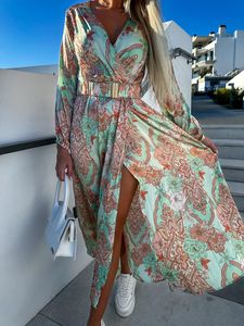 Basic Casual Jurken Boho Bloemenprint Lange jurk Sexy Diepe V-hals Mouw Hoge split Swing met riem Elegante strandjurken 230701