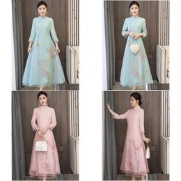 Robes décontractées de base Robe Cheongsam 2023 Spring Summer rétro Chine Style Femme Vêtements Femelle grande taille Vestidos brodés AQ017 DHN4N