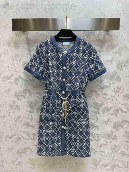 Robes décontractées basiques designer 2023 Designer col rond simple boutonnage robe avec ceinture de perles femmes été à manches courtes élégant