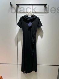 Robes décontractées de base Designer Black Hotted Haute Couture Robe en queue de poisson pour les femmes en été, New Slim Fit et Elegant Lady Style, Buttocks enveloppé de jupe longue bzkn xowu