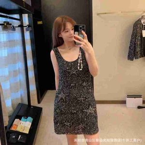 Basic Casual Dresses Designer Chan New Women's Star-pailletten sprankelende dubbele laag gebreide U-hals tanktop Jurk South Oil Pole Edition NRD0