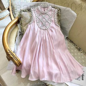 Basic casual jurken ontwerper Miu-stijl roze en zachte superfee-jurk met bezaaide diamanten, mouwloze hangende nek, stromende sexy rok, high-end A-line zomer 5sdu