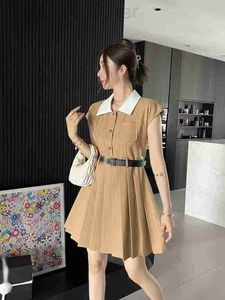 Basic casual jurken ontwerper Shenzhen Nanyou high -end Miu Home 23 zomer elegante stijl contrast kraag xiao feigui geborduurde riem jurk r9lt